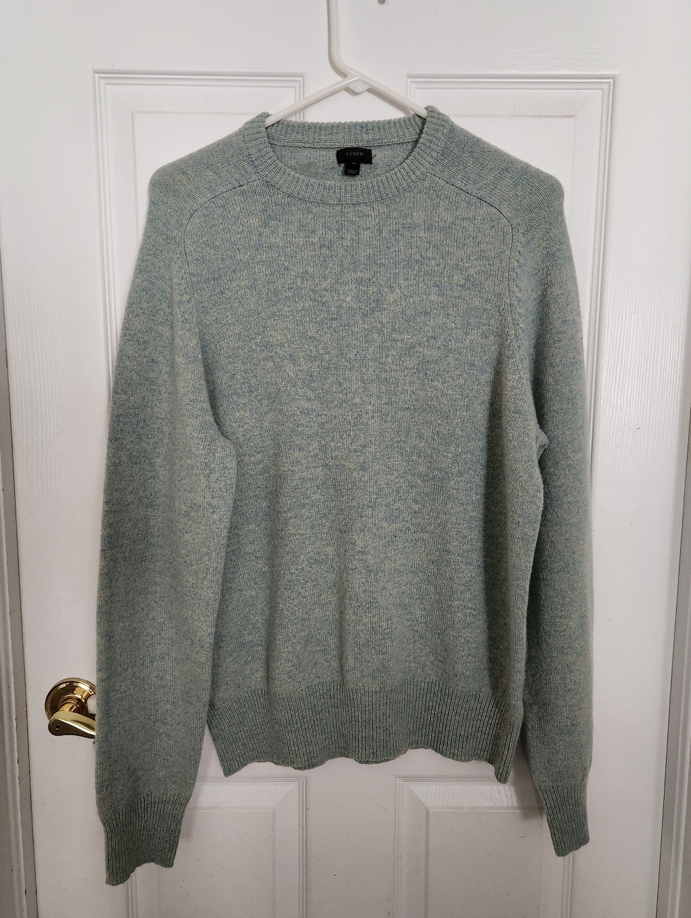 J. Crew Men's Light Sage Crewneck Sweater Size M LIKE NEW 100% LAMB WOOL